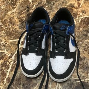 Nike Dunk Low SE Shoes